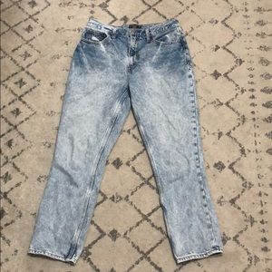 Abercrombie High Rise Mom Jean Acid Wash